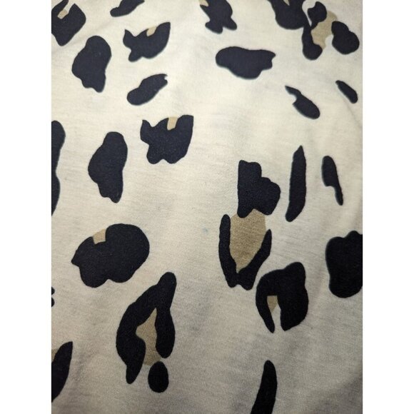 Tickled Teal Long Sleeve Lightweight Animal Print Women's Blouse Size Small - Picture 6 of 13